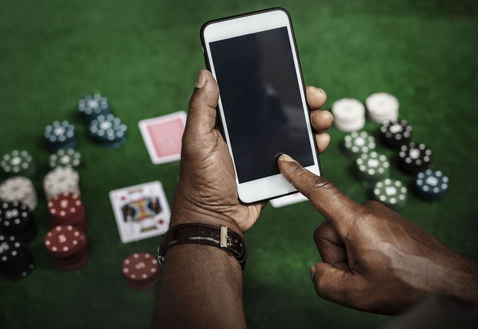 Online Poker Unleashed: Strategies to Crush Your Digital Opponents