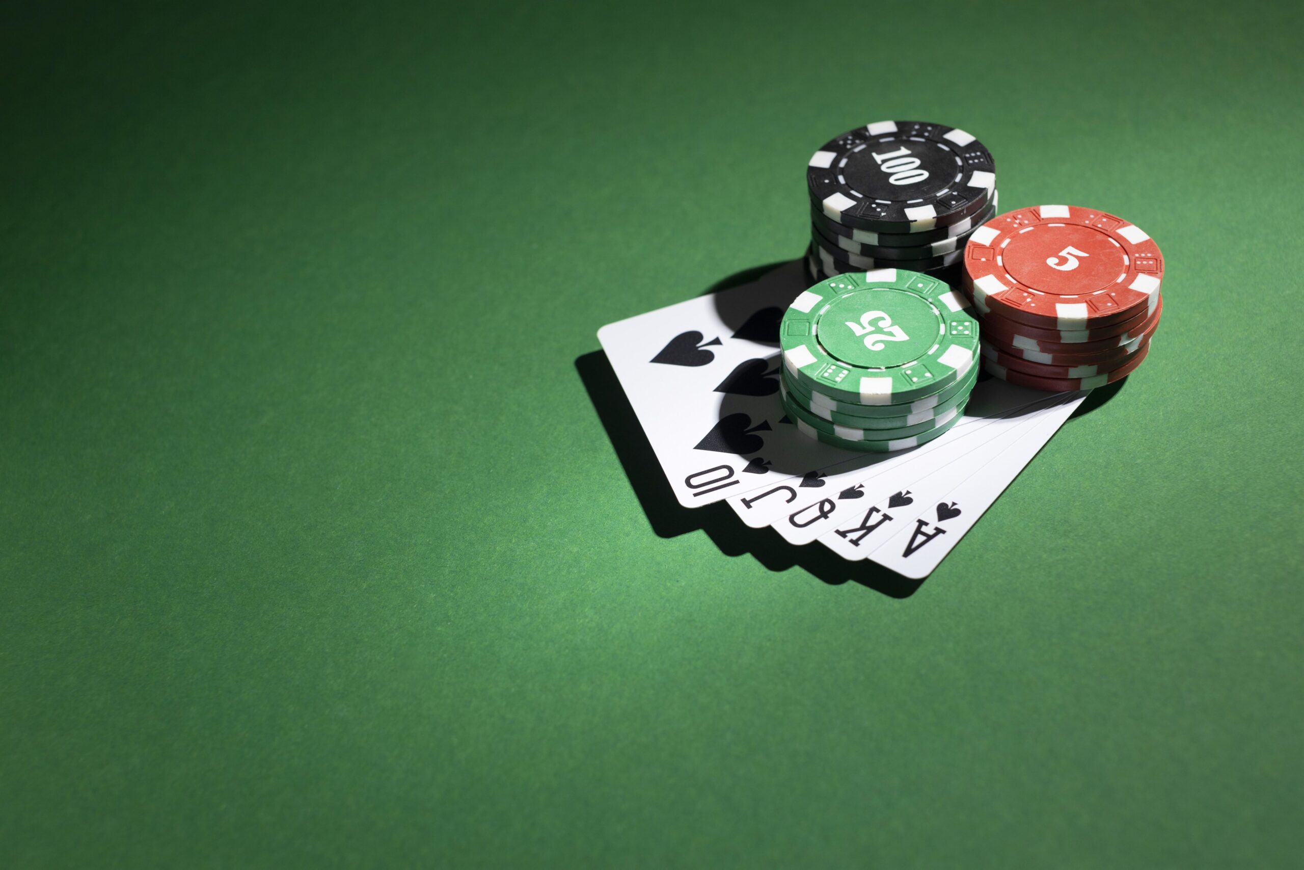 5 Reasons Why You Should Enjoy Free Poker Online