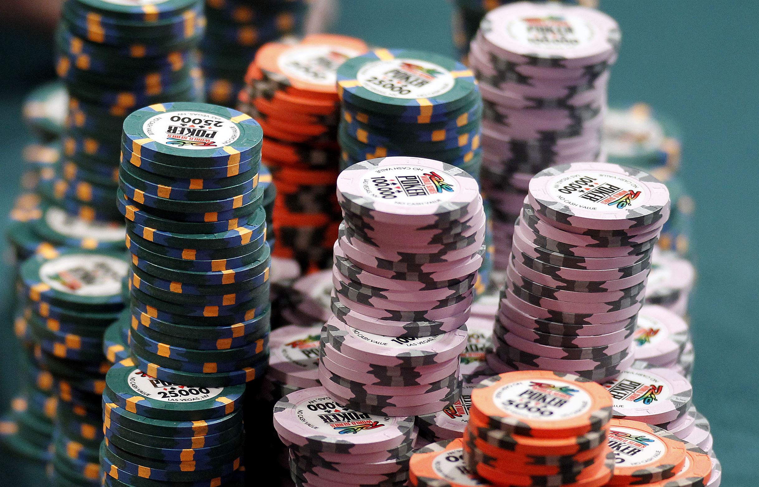 The Poker Investor: Treating Your Bankroll Like a Valuable Portfolio