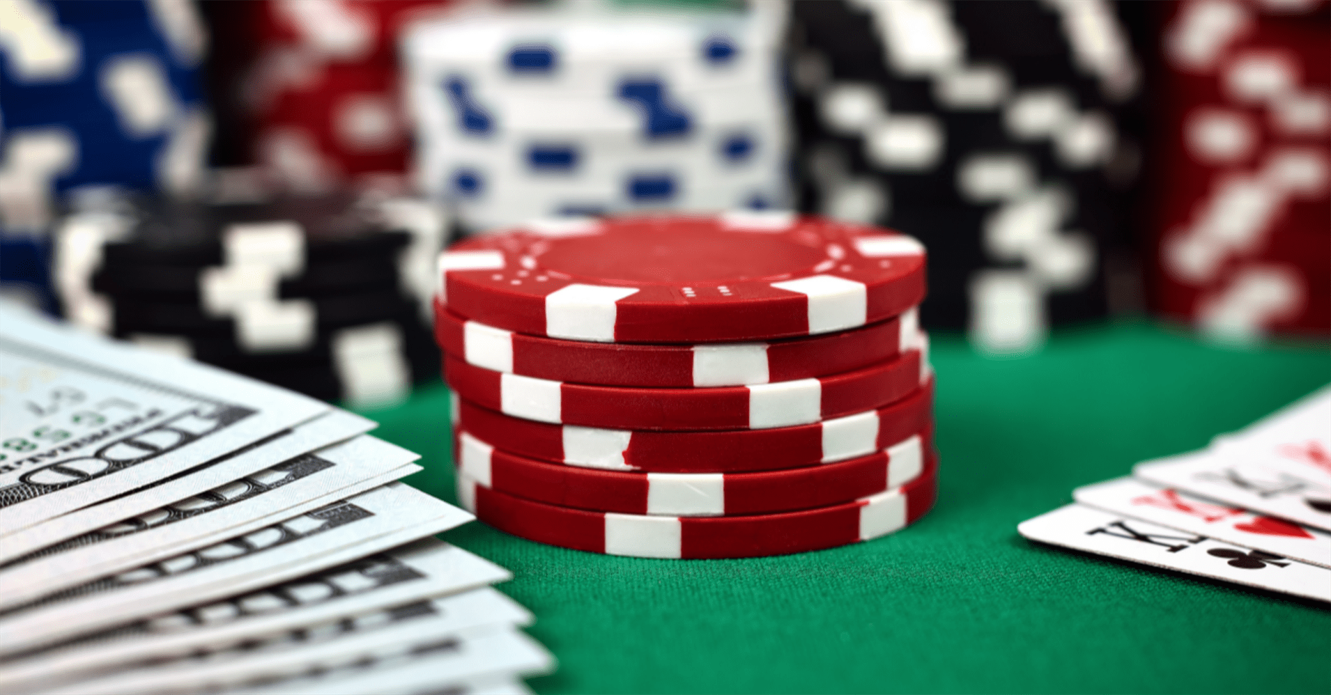 High Stakes, Low Risks: Effective Strategies for Scaling Your Poker Bankroll
